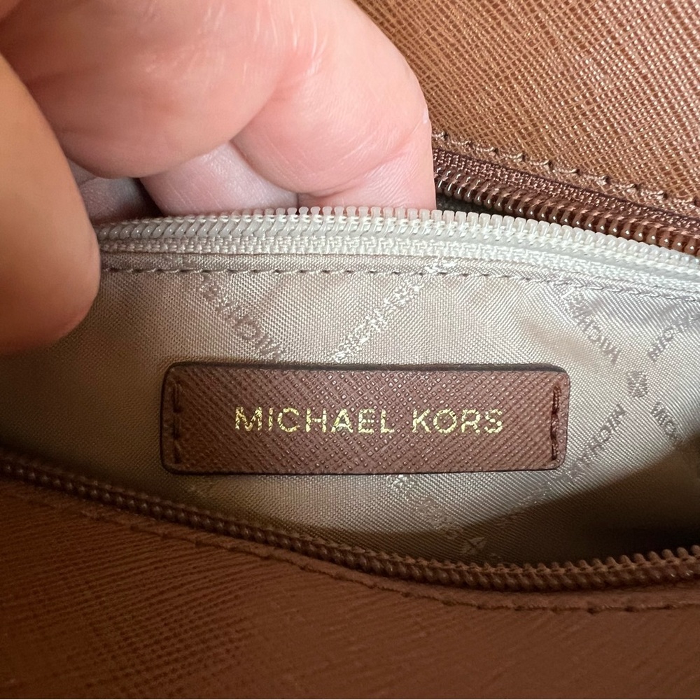 Michael Kors Dillon Saffiano Dark Khaki Leather Satchel - Picture 11 of 14